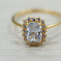 Exploring the World of Vintage Jewelry: Top Brands and Their Timeless Appeal